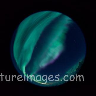 まるい世界のオーロラ③